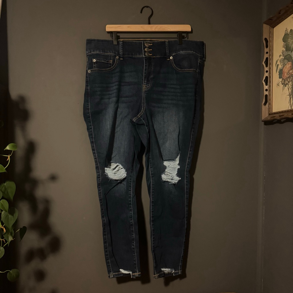 Torrid High-Rise Skinny Jeggings – Dark Wash Distressed (NWT, Size 20S)